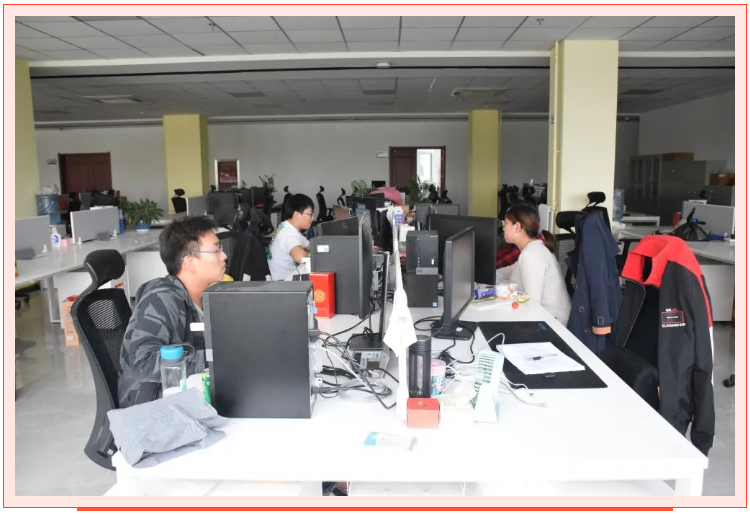 ��˫�ڷ�ս����ʱ��һ�����¾����ظ�λ�ķǷ����ʹ��������ˣ�(ͼ9)